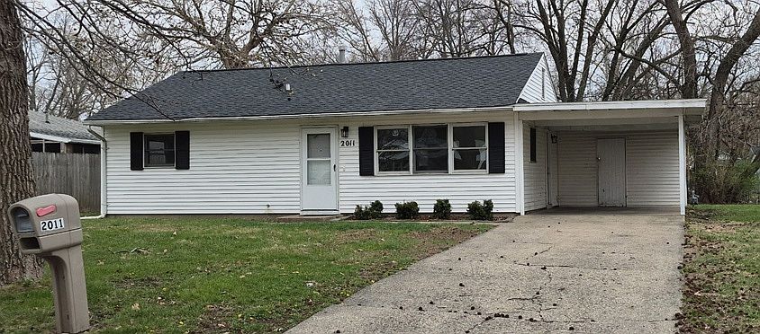 1st image of 2011 Greendale Dr