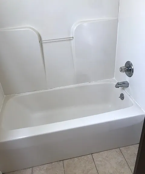 223-225 Edgewood Dr — Photo 14