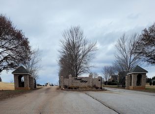 5 Paramount Dr, Seneca, SC 29678