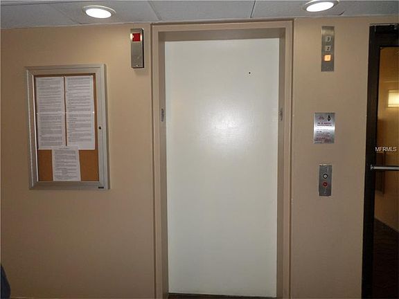 4th image of 4411 Shady Terrace Ln APT 208