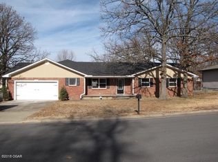 101 Anita Dr, Carl Junction, MO 64834