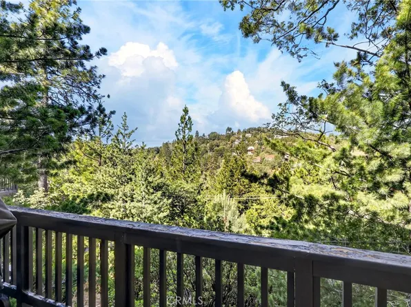 1341 Calgary Dr, Lake Arrowhead, CA 92352