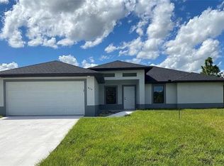 315 Paisley Ave, Lehigh Acres, FL 33974