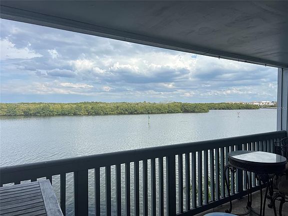 5th image of 815 Bahia Del Sol Dr #35