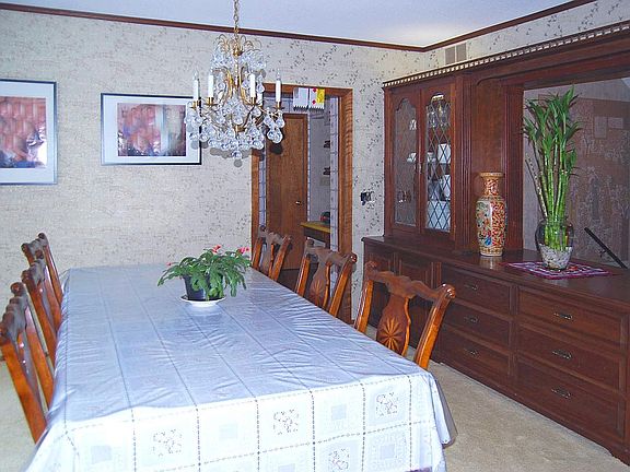 Built-ins for Main Level 