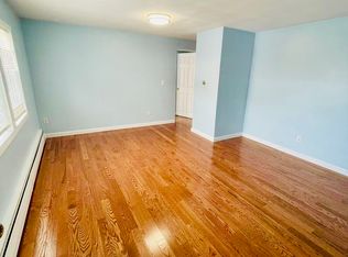 2 Walker St, Quincy, MA 02171