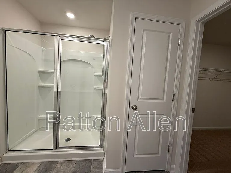 138 Marathon Ln — Photo 17