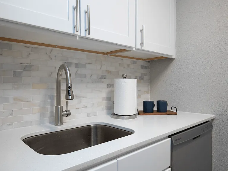 Reserve at Temple Terrace — Photo 4