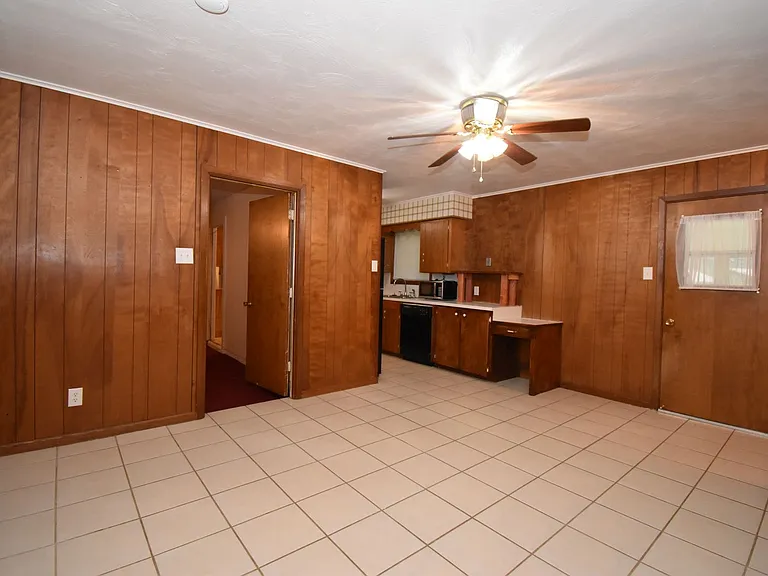 1707 Greer Dr — Photo 8