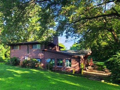 12 Bittersweet Ln, Saint Louis, MO, 63138