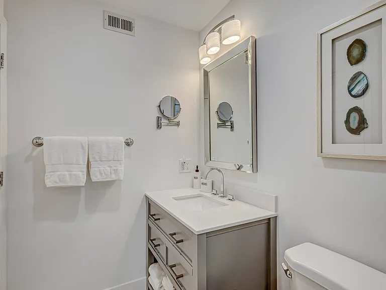 296 Cypress Point Dr — Photo 32