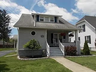412 Seneca Rd photo 1