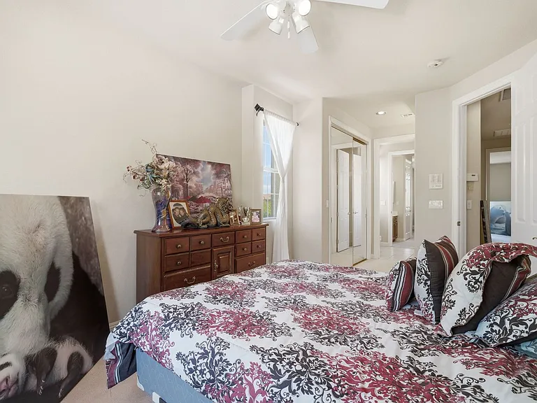 1409 Chambolle Ct — Photo 40