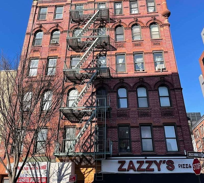 1st image of 86 Stanton St APT 13