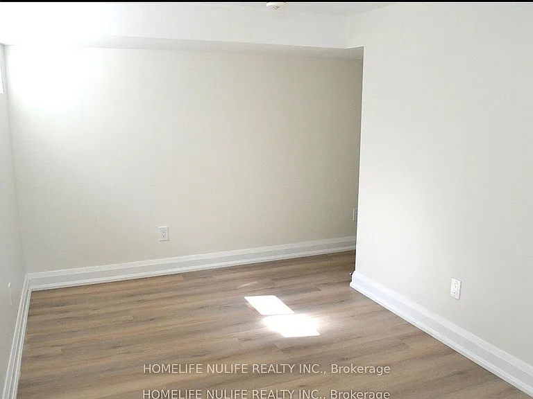 188 Parkside Dr #BASEMENT — Photo 5