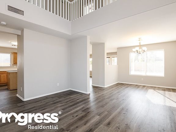 4th image of 12621 W Fairmount Ave