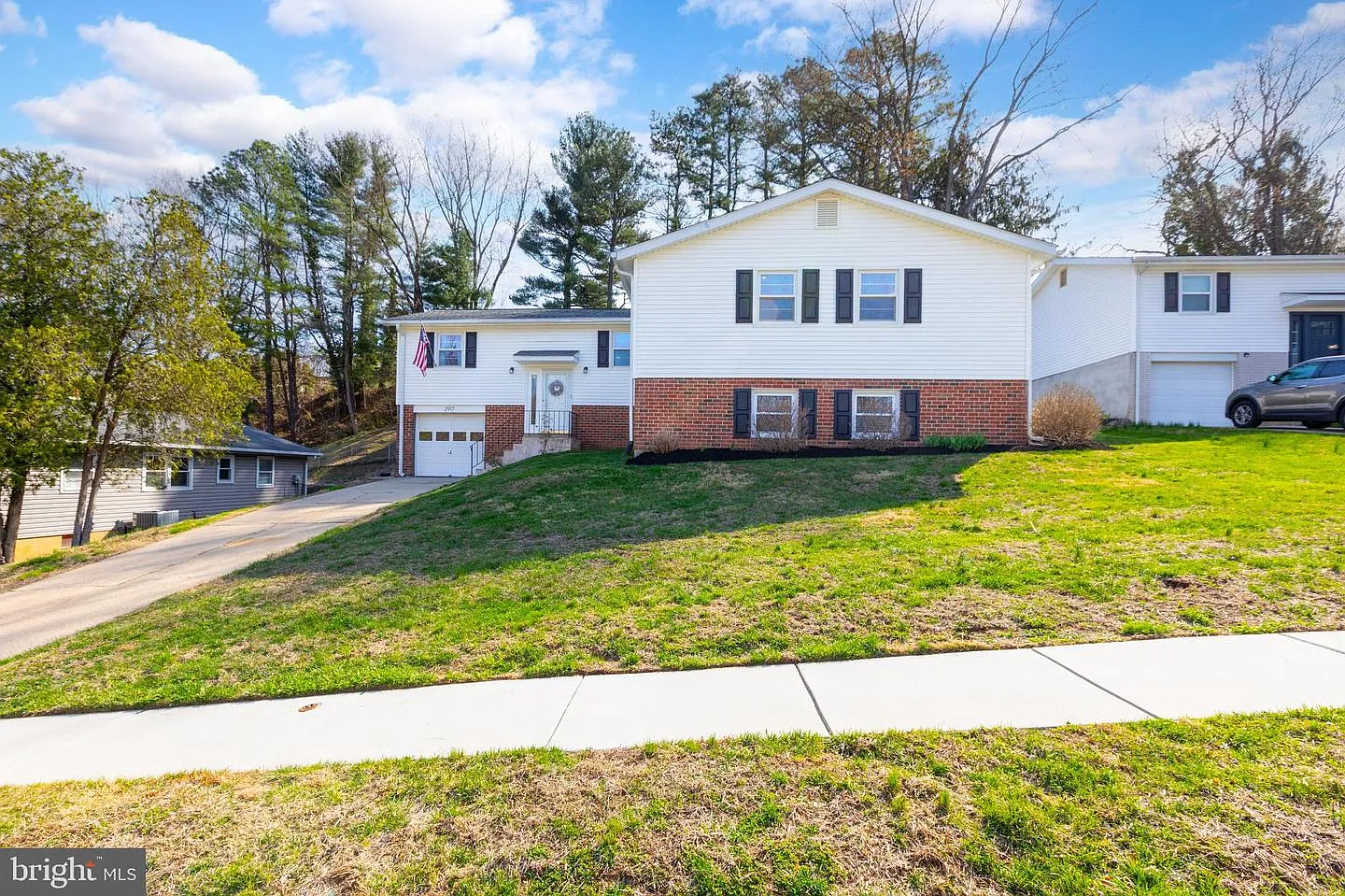 2917 Mattahoon Rd photo 1