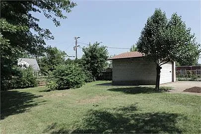 353 Boiling Springs Dr — Photo 20
