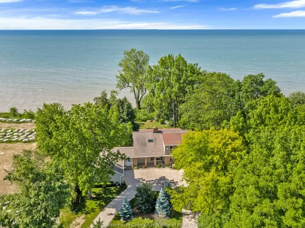 388 Seacliff Dr W, Leamington, ON N8H 4E1