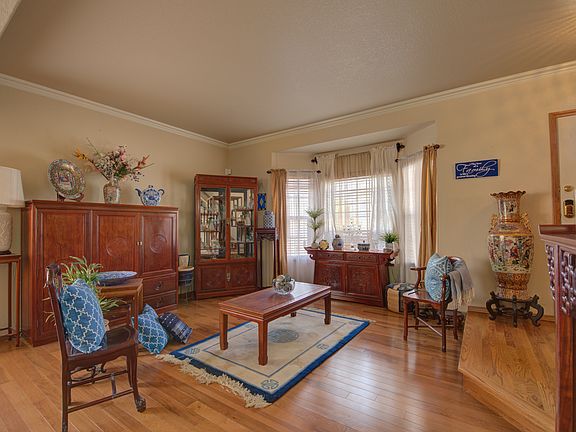4th image of 7384 Prythania Park Dr