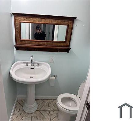 5th image of 34 Lynnfield St #1