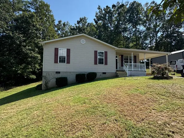 2588 Knight Dr, Lenoir, NC 28645
