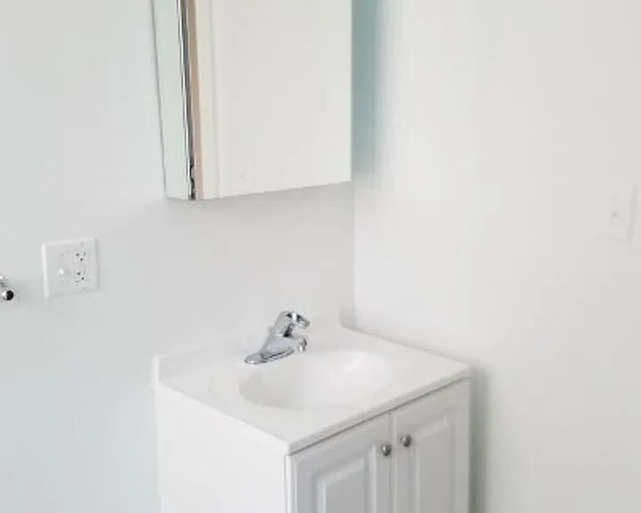 2024 W Foster Ave #3A — Photo 6