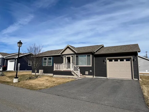 57 Settlement Loop, Kittery, ME 03904