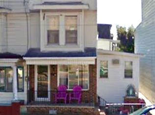 48 S Market St, Mount Carmel, PA 17851