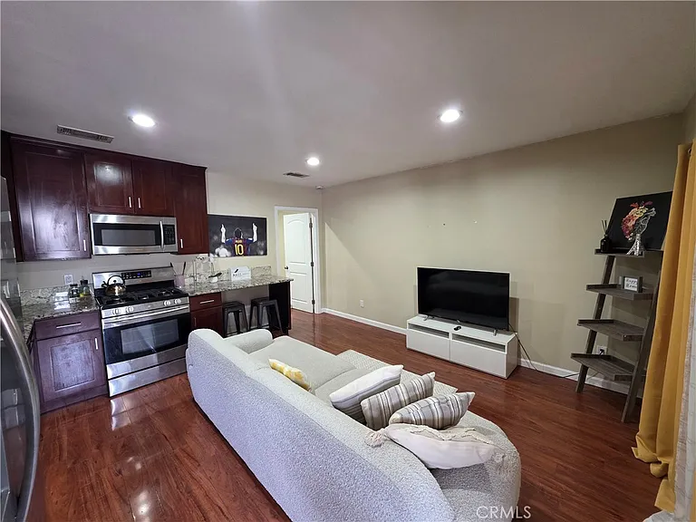 3179 Barbara Ct #5 — Photo 3