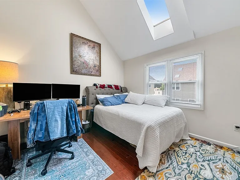 54 Crescent Ave #L — Photo 15