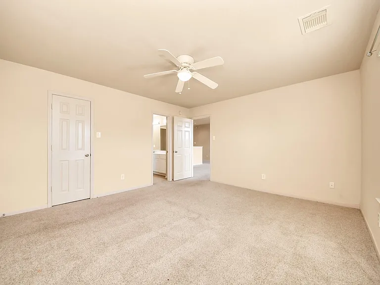 4 Palmdale Ln — Photo 50