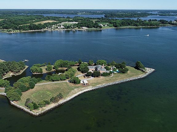 2nd image of 257 Prospect Bay Dr W