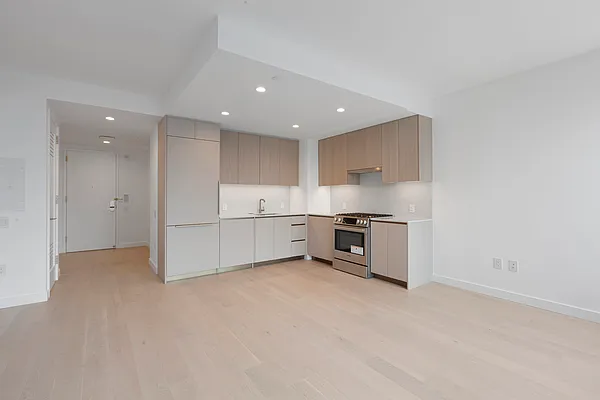 Rented by Nest Seekers International | media 22