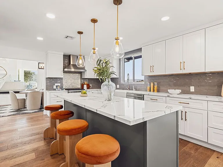 11559 Dona Teresa Dr — Photo 22