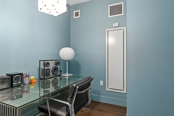 Sold by Douglas Elliman | media 6