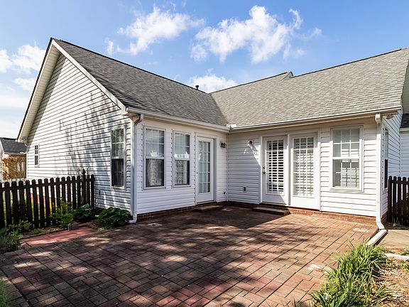 5th image of 9132 Mitchell Glen Dr