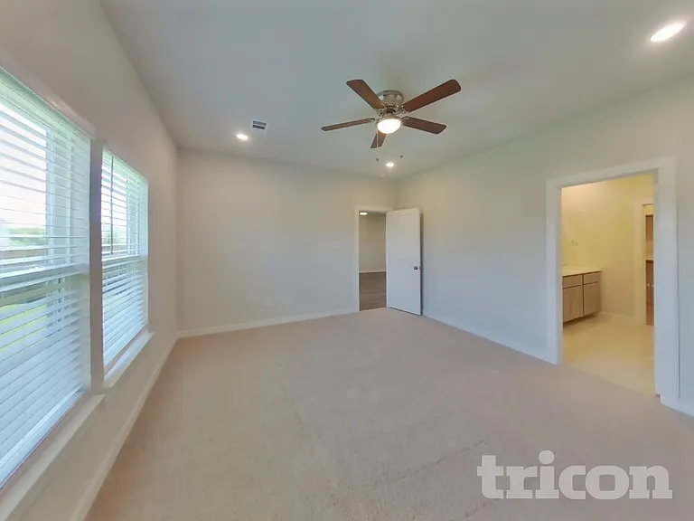 341 Sun Harvest Dr — Photo 10