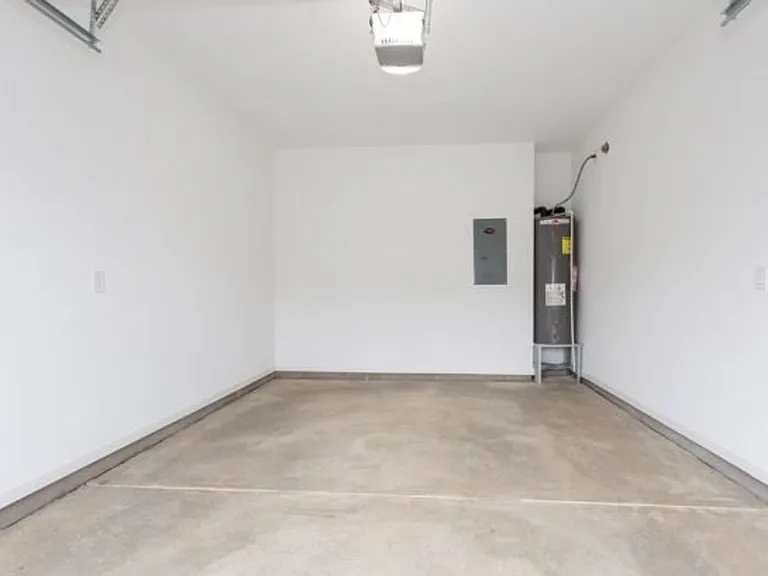 5346 Greystoke Pl — Photo 26