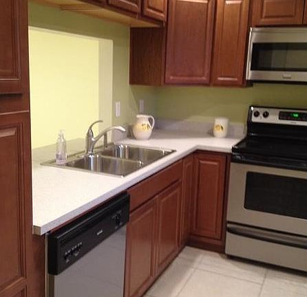 2nd image of 460 Westtree Ln #460