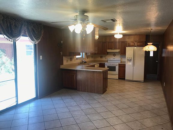 5th image of 2711 Claude Dove Dr