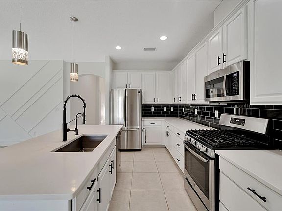 3rd image of 7408 Sungold Meadow Ct