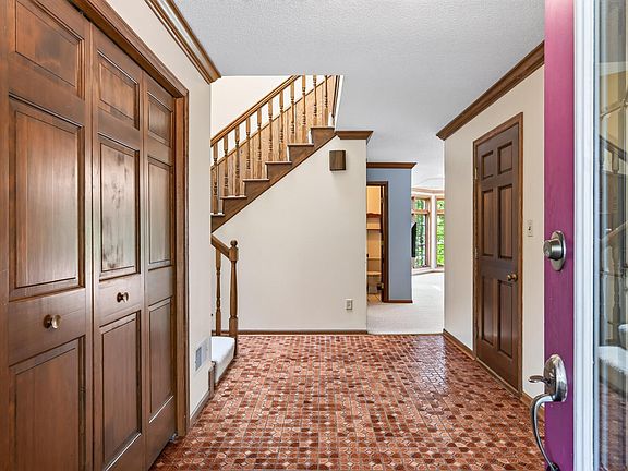 2nd image of 31050 Irene Ave