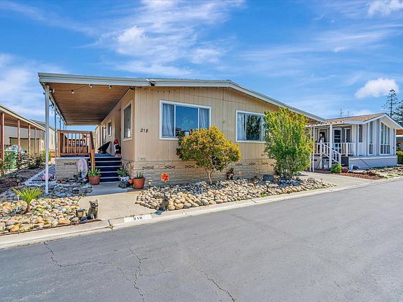 3rd image of 218 Chateau La Salle Dr #218