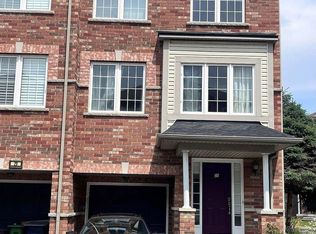 27 Frost King Ln, Toronto, ON