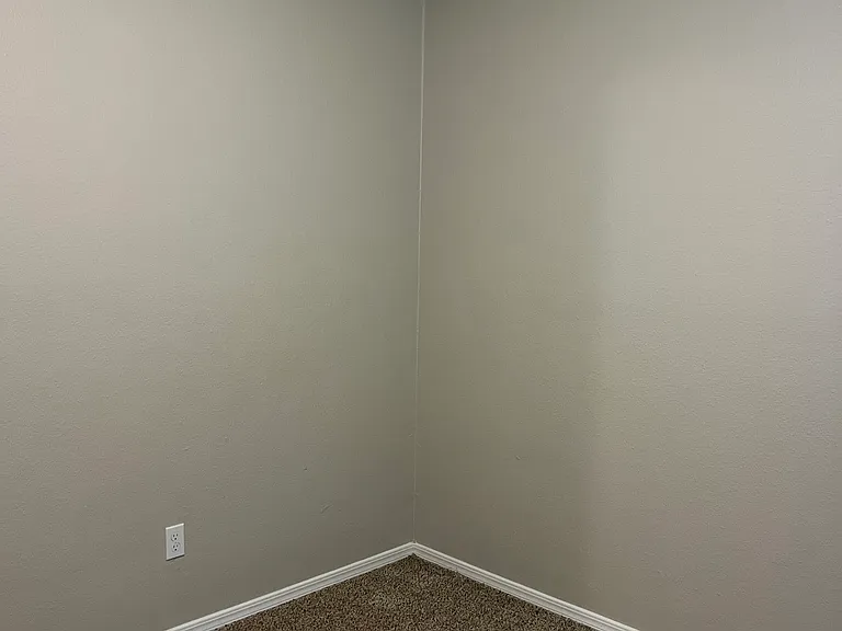 513 Redwood Dr — Photo 11