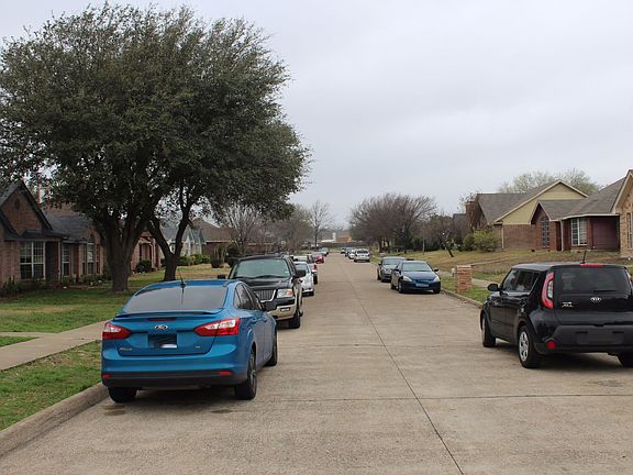 5th image of 1500 Wesley Dr