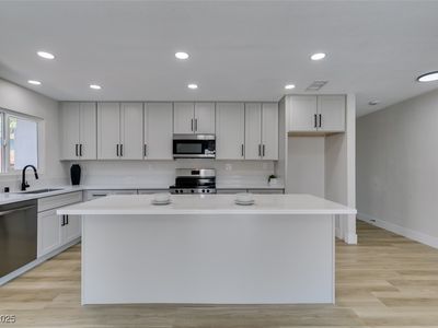 2539 Tuskegee St, North Las Vegas, NV, 89030