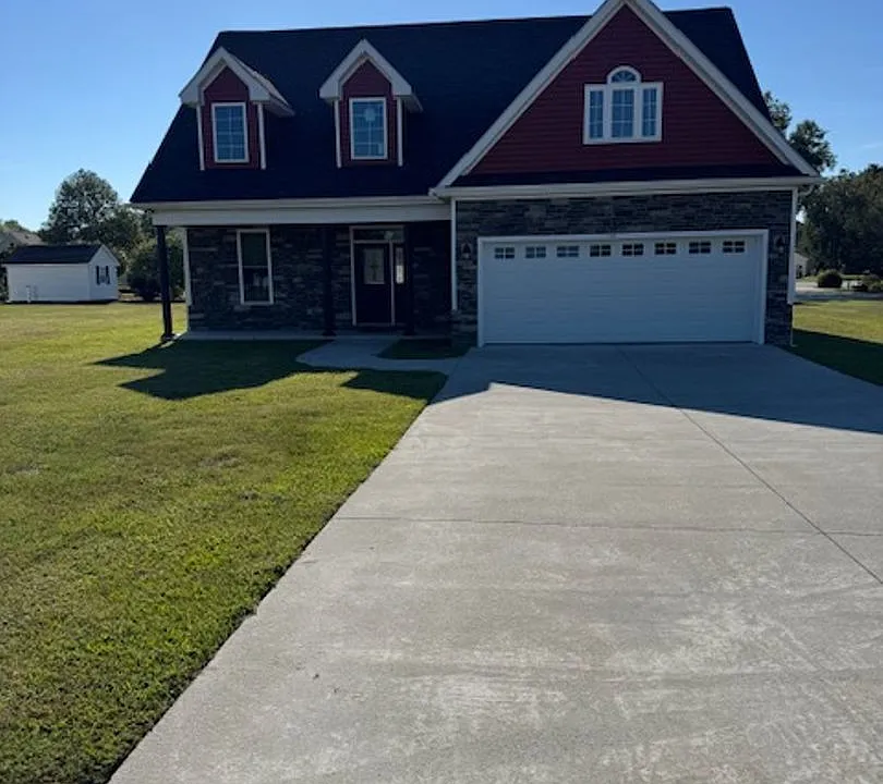 102 Windyfield Dr