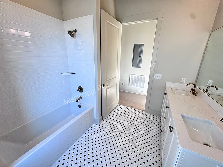 3423 Southern Way — Photo 14
